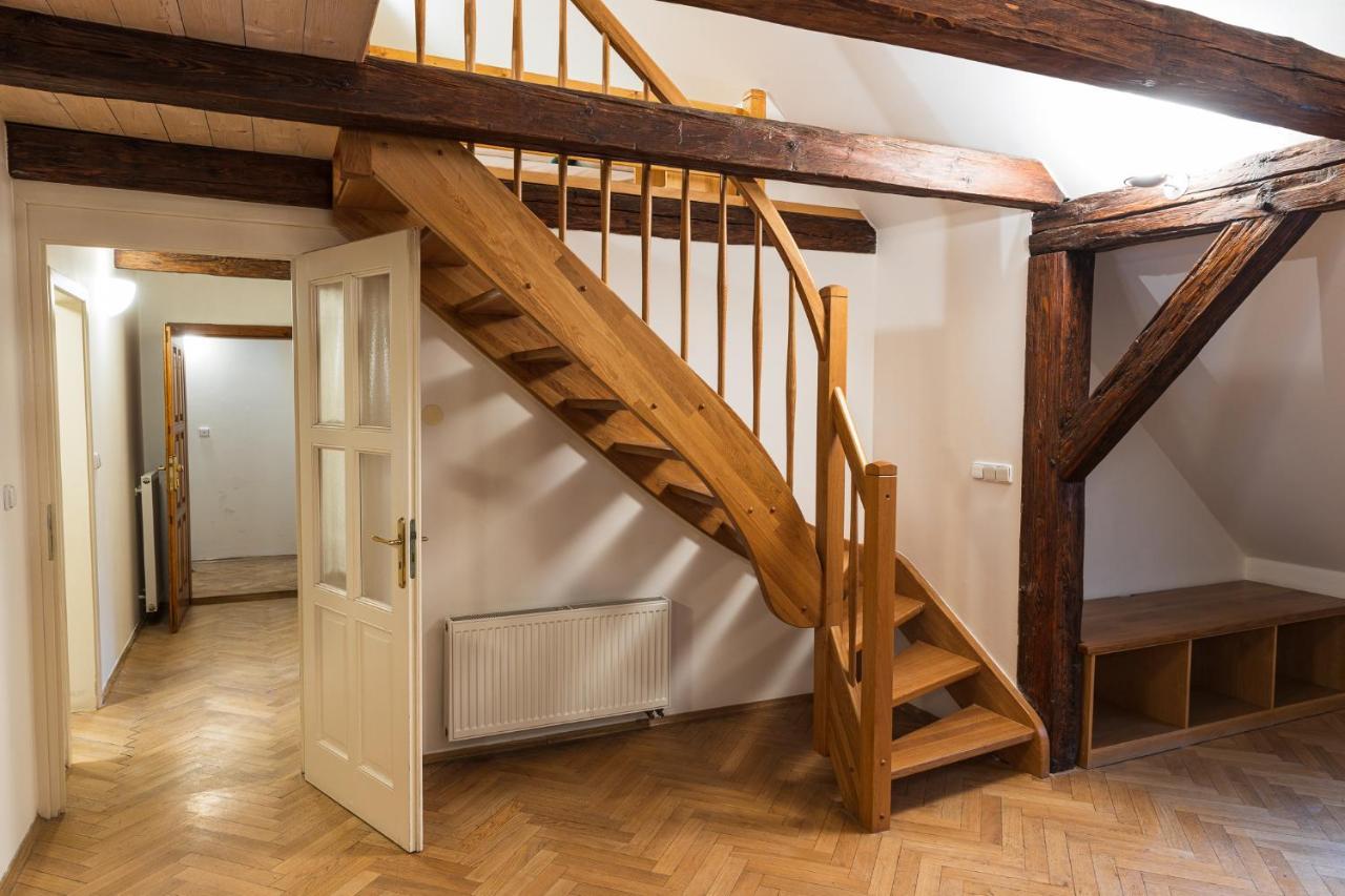White Swan Boutique Apartments 프라하 외부 사진