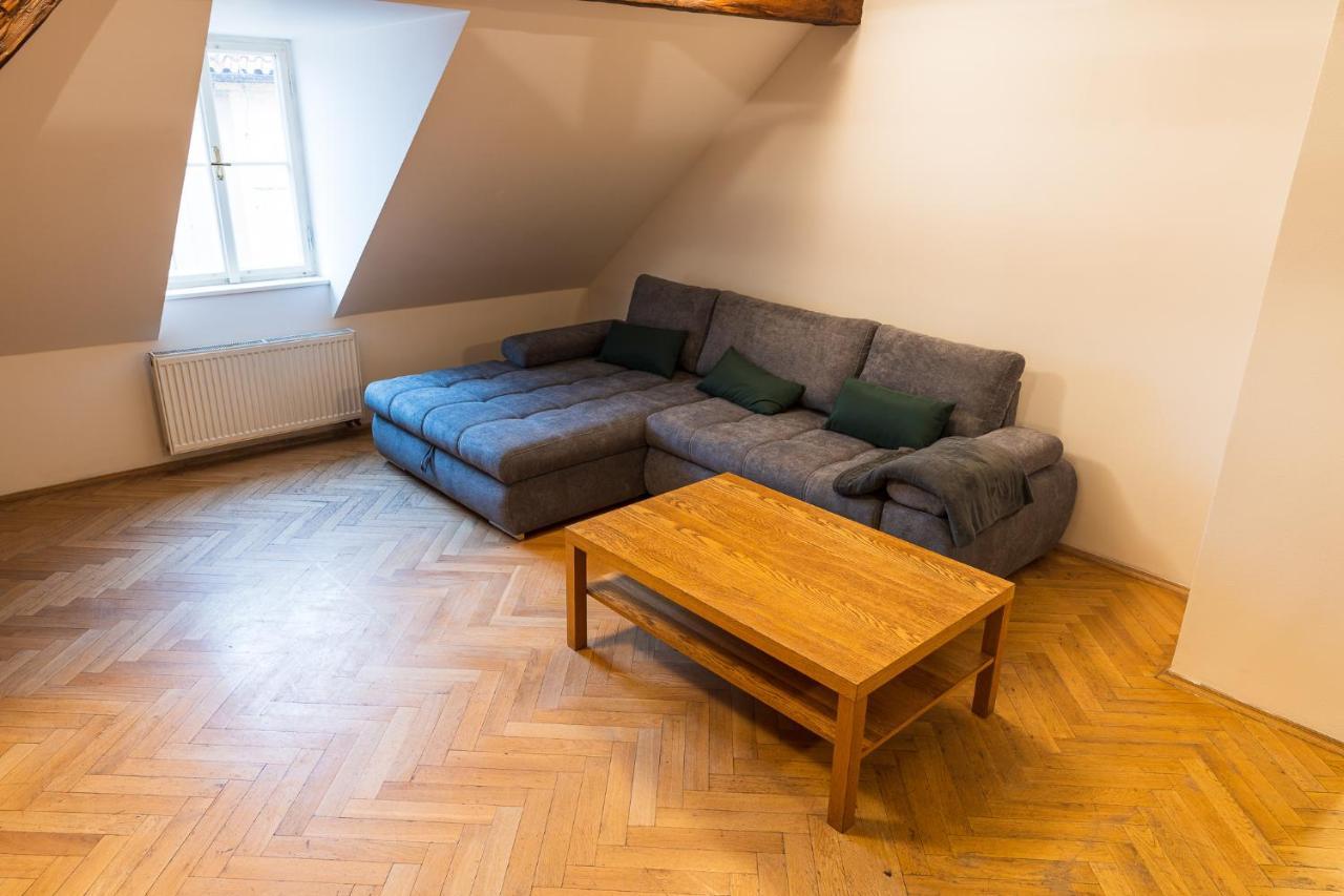 White Swan Boutique Apartments 프라하 외부 사진
