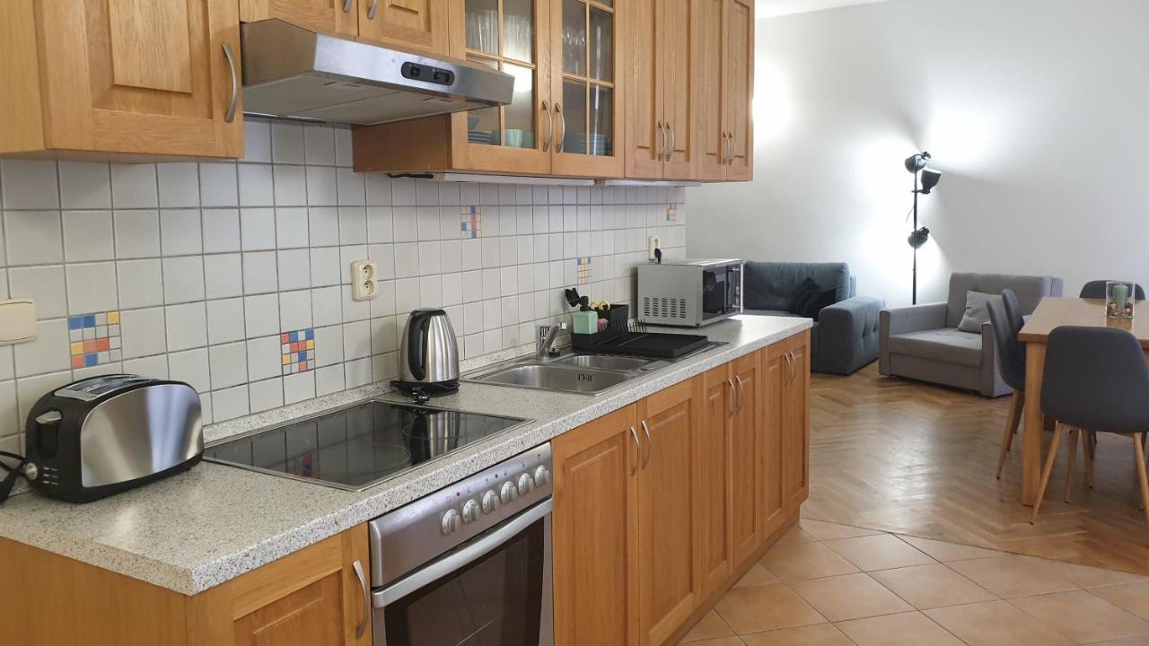 White Swan Boutique Apartments 프라하 외부 사진