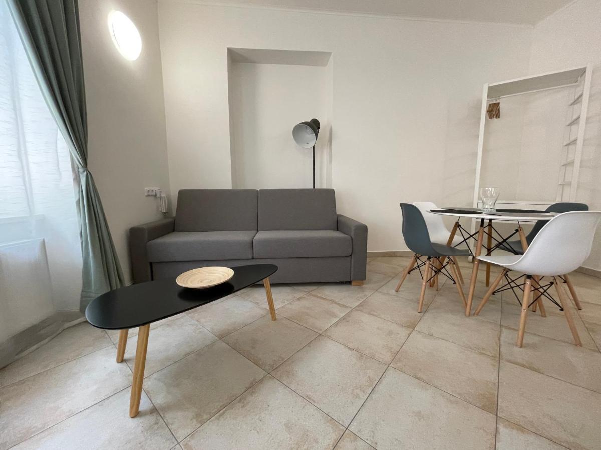 White Swan Boutique Apartments 프라하 외부 사진